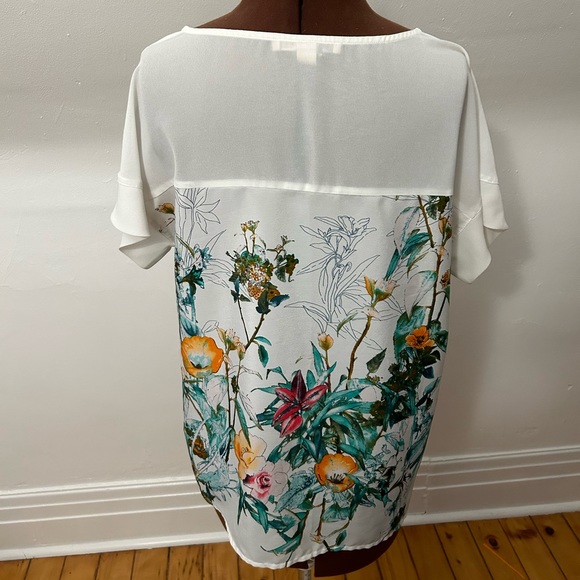 Forever 21 Floral Blouse - Picture 4 of 7